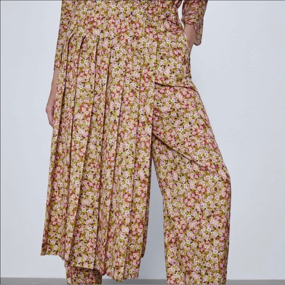 Zara floral pleated skirt pants set with top - Picture 8 of 15